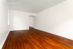 310 W 55th St, New York City, NY 10019 - Photo 4