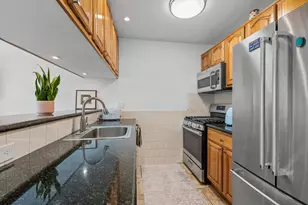 130 Degraw St, New York City, NY 11231 - Photo 6