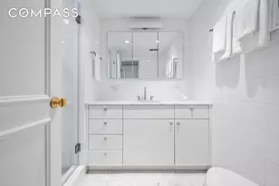 936 5th Ave, New York City, NY 10021 - Photo 32