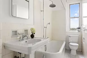 39 Plaza St W, New York City, NY 11217 - Photo 6