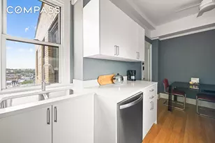 39 Plaza St W, New York City, NY 11217 - Photo 4