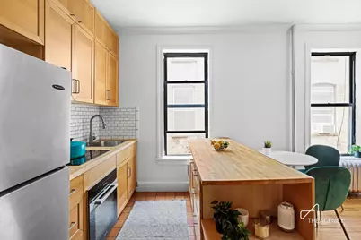 423 15th Street #2B, New York City, NY 11215 - Photo 2