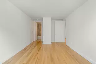 201 W 72nd St, New York City, NY 10023 - Photo 18