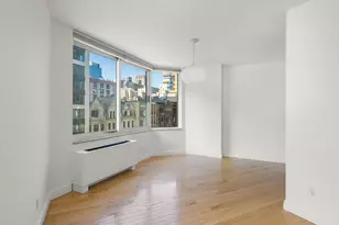 201 W 72nd St, New York City, NY 10023 - Photo 8