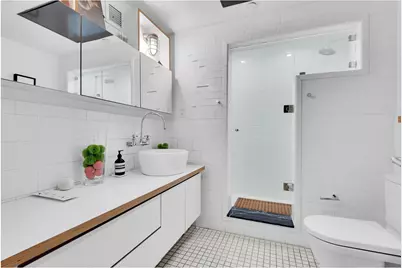334 Grand Street, New York City, NY 10002 - Photo 26