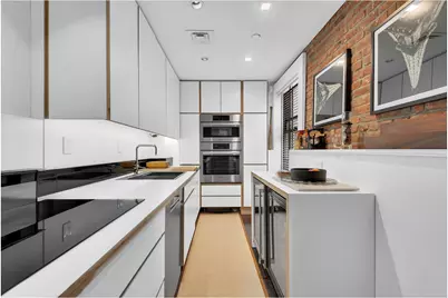 334 Grand Street, New York City, NY 10002 - Photo 24