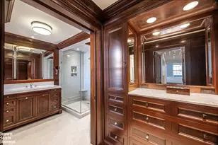 895 Park Ave, New York City, NY 10075 - Photo 20