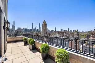 895 Park Ave, New York City, NY 10075 - Photo 26