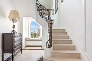 895 Park Ave, New York City, NY 10075 - Photo 12