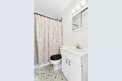 525 E 82nd Street #8D, New York City, NY 10028 - Photo 6