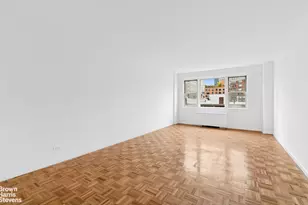 525 E 82nd St, New York City, NY 10028 - Photo 4