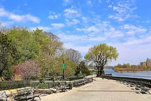 300 E 85th St, New York City, NY 10028 - Photo 12