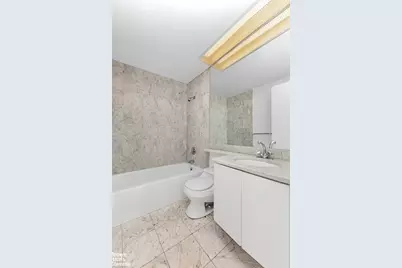 300 E 85th Street #1001, New York City, NY 10028 - Photo 6