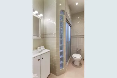 585 W 214th Street #1A, New York City, NY 10034 - Photo 4