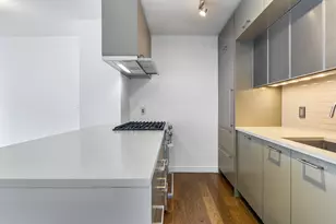 225 Rector Pl, New York City, NY 10280 - Photo 2