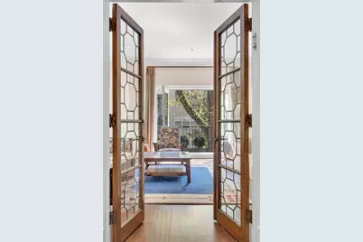 330 E 51st Street, New York City, NY 10022 - Photo 12