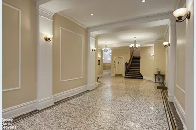 102 W 75th Street #24, New York City, NY 10023 - Photo 16