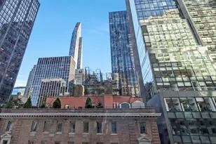 100 W 57th St, New York City, NY 10019 - Photo 8