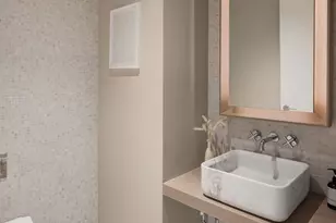 250 W 96th St, New York City, NY 10025 - Photo 4