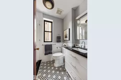 123 W 74th Street #6D, New York City, NY 10023 - Photo 10