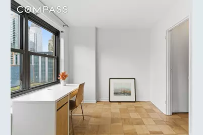 140 W End Avenue #6D, New York City, NY 10023 - Photo 6
