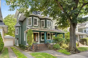 489 Marlborough Rd, New York City, NY 11226 - Photo 20