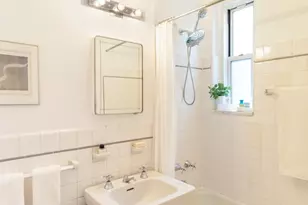 310 W 55th St, New York City, NY 10019 - Photo 16