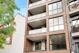 30-57 Crescent St, New York City, NY 11102 - Photo 8