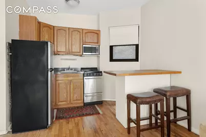 160 E 91st Street #4A, New York City, NY 10128 - Photo 2