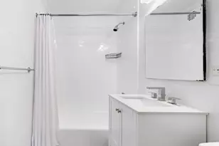 132 E 35th St, New York City, NY 10016 - Photo 20