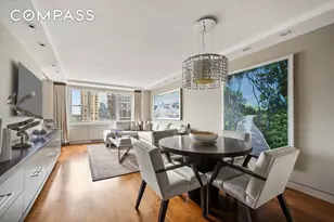 165 W 66th St, New York City, NY 10023 - Photo 2