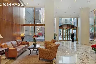 235 E 40th St, New York City, NY 10016 - Photo 18