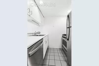 2250 Broadway #6K, New York City, NY 10024 - Photo 8