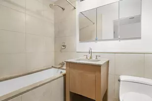 350 W 42nd St, New York City, NY 10036 - Photo 10