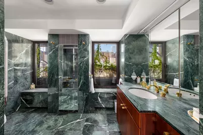 450 E 52nd Street #11THFLDUPL, New York City, NY 10022 - Photo 26