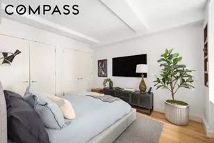 110 Central Park S, New York, NY 10019 - Photo 30