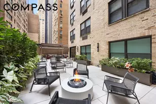110 Central Park S, New York, NY 10019 - Photo 46