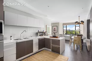 110 Central Park S, New York City, NY 10019 - Photo 22