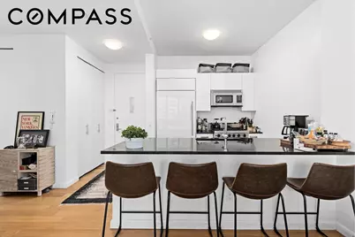 46-30 Center Boulevard #1106, New York City, NY 11109 - Photo 4