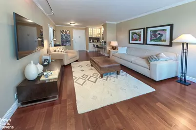 61 W 62nd Street #6H, New York City, NY 10023 - Photo 2