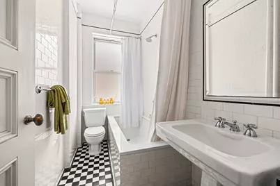 27 E 95th Street #3E, New York City, NY 10128 - Photo 10