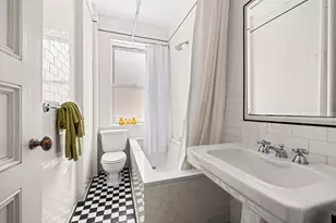 27 E 95th St, New York City, NY 10128 - Photo 8