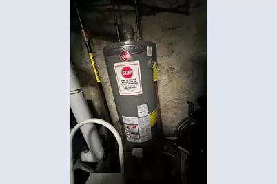 1040 Willmohr Street, New York City, NY 11212 - Photo 10