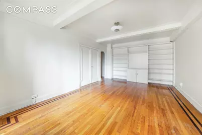 235 E 22nd Street #9M, New York City, NY 10010 - Photo 2