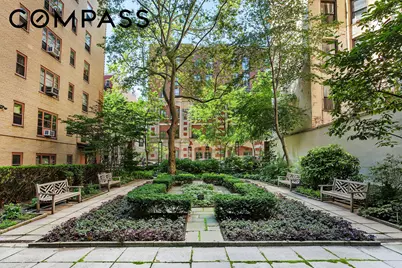 235 E 22nd Street #9M, New York City, NY 10010 - Photo 10