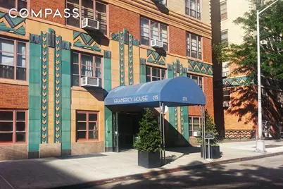 235 E 22nd Street #9M, New York City, NY 10010 - Photo 14