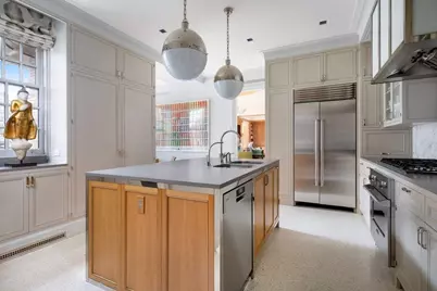 45 E 66th Street #9E, New York City, NY 10065 - Photo 6