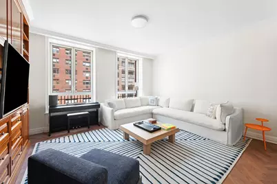 330 E 72nd Street #9/10, New York City, NY 10021 - Photo 10