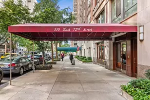 330 E 72nd St, New York City, NY 10021 - Photo 14