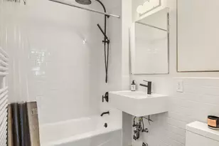 175 E Broadway, New York City, NY 10002 - Photo 8